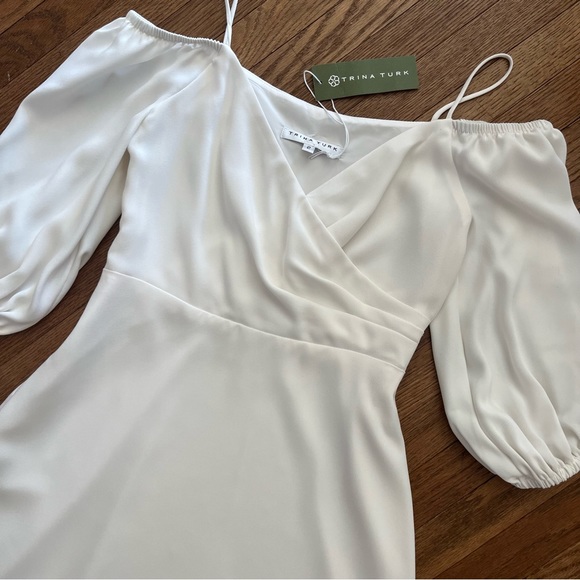 Trina Turk Sonora Sunrise White Dress On/Off Shoulders Spaghetti Straps Size 2 - Picture 2 of 11